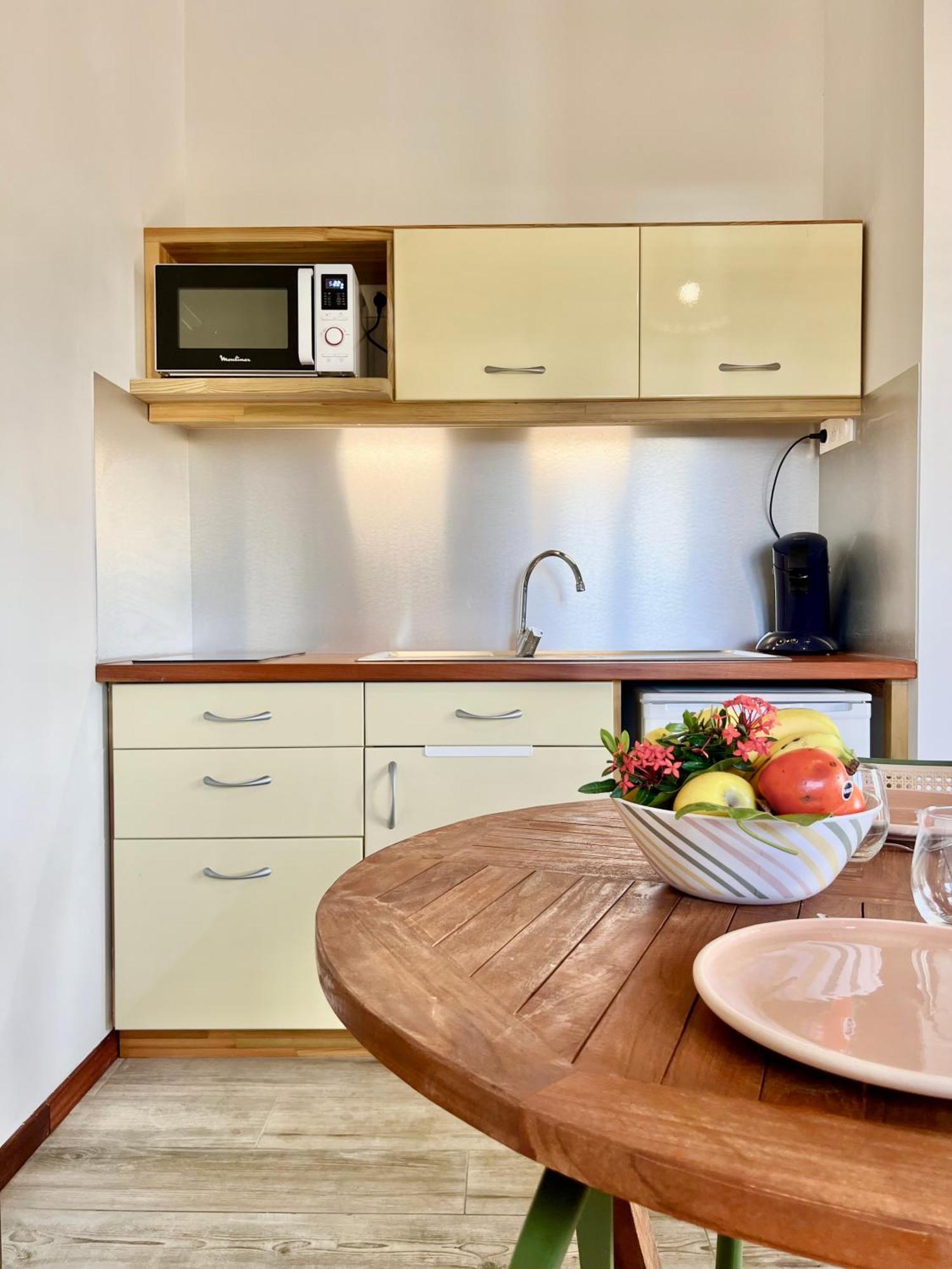 Residence Antilles Bernanoune Льо Мул Екстериор снимка