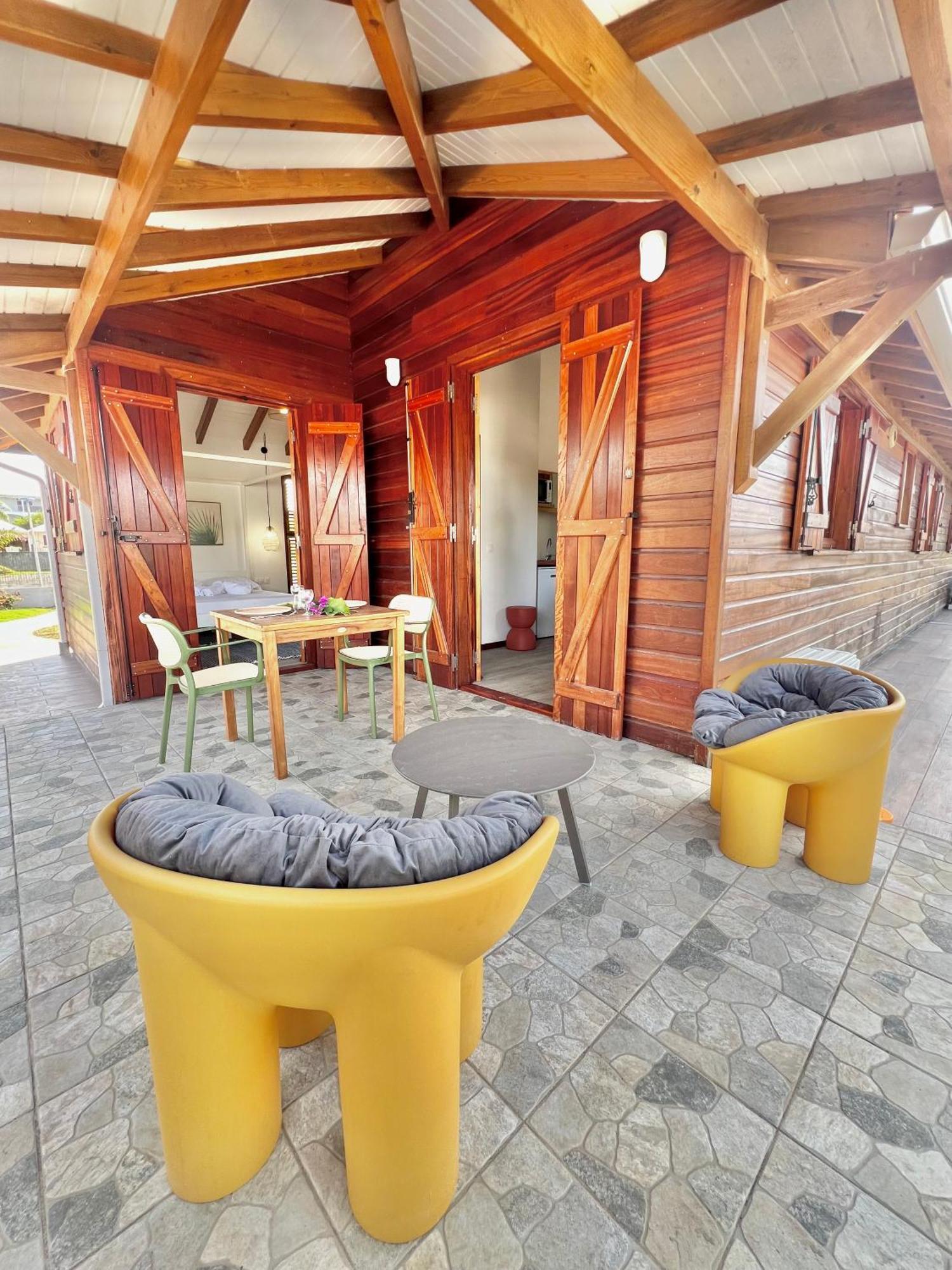 Residence Antilles Bernanoune Льо Мул Екстериор снимка