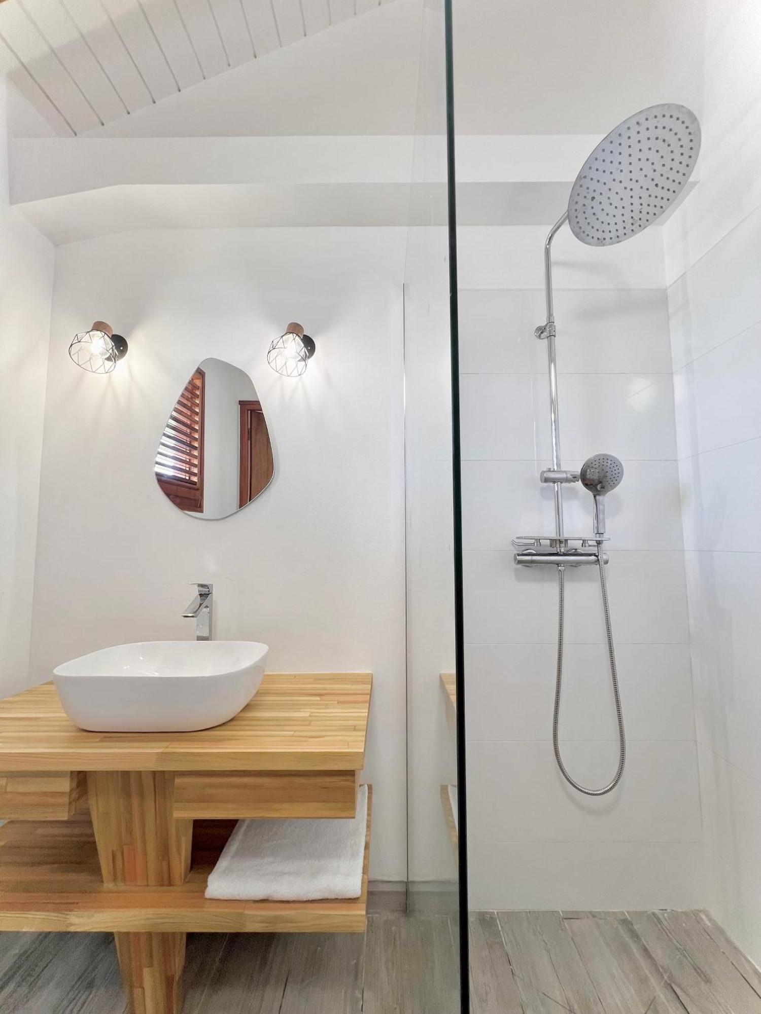 Residence Antilles Bernanoune Льо Мул Екстериор снимка