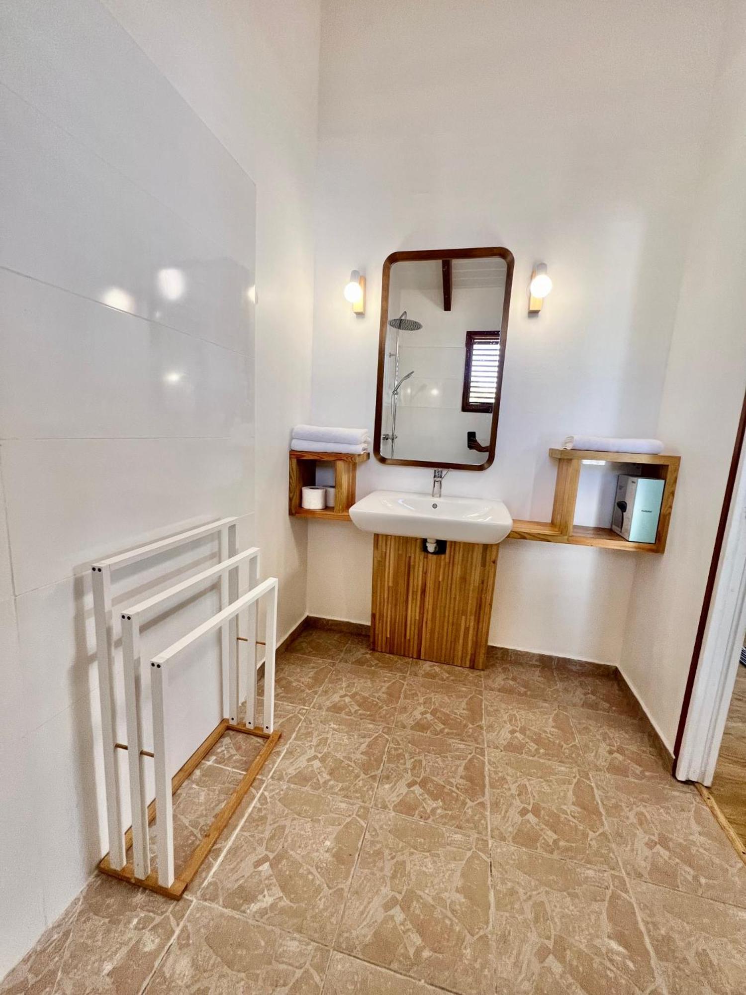 Residence Antilles Bernanoune Льо Мул Екстериор снимка