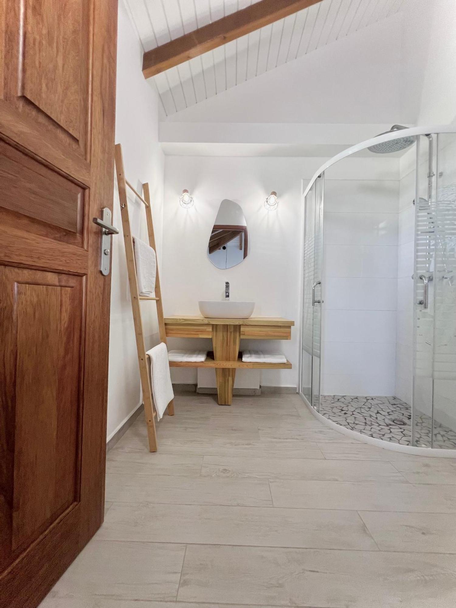 Residence Antilles Bernanoune Льо Мул Екстериор снимка