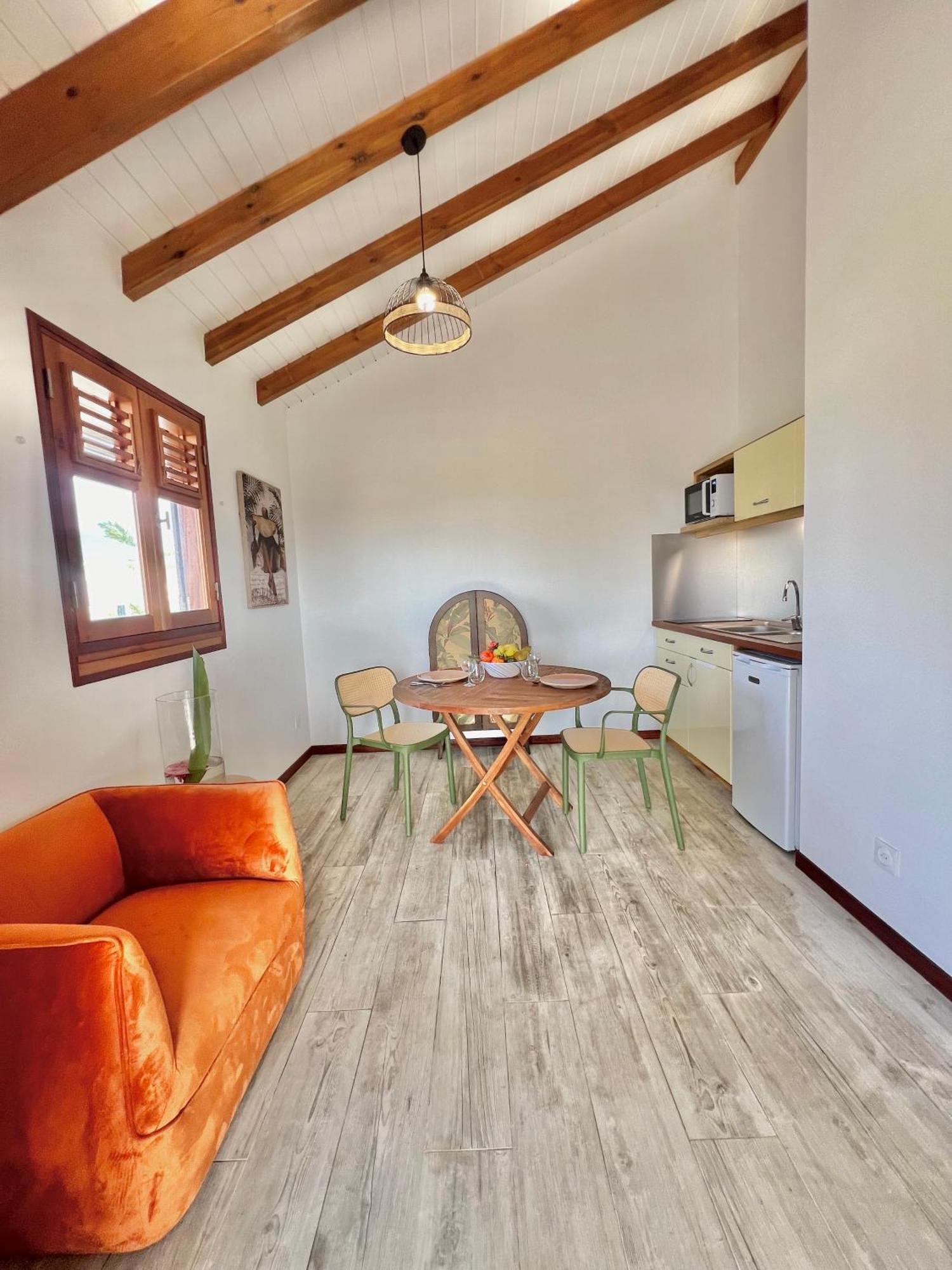Residence Antilles Bernanoune Льо Мул Екстериор снимка