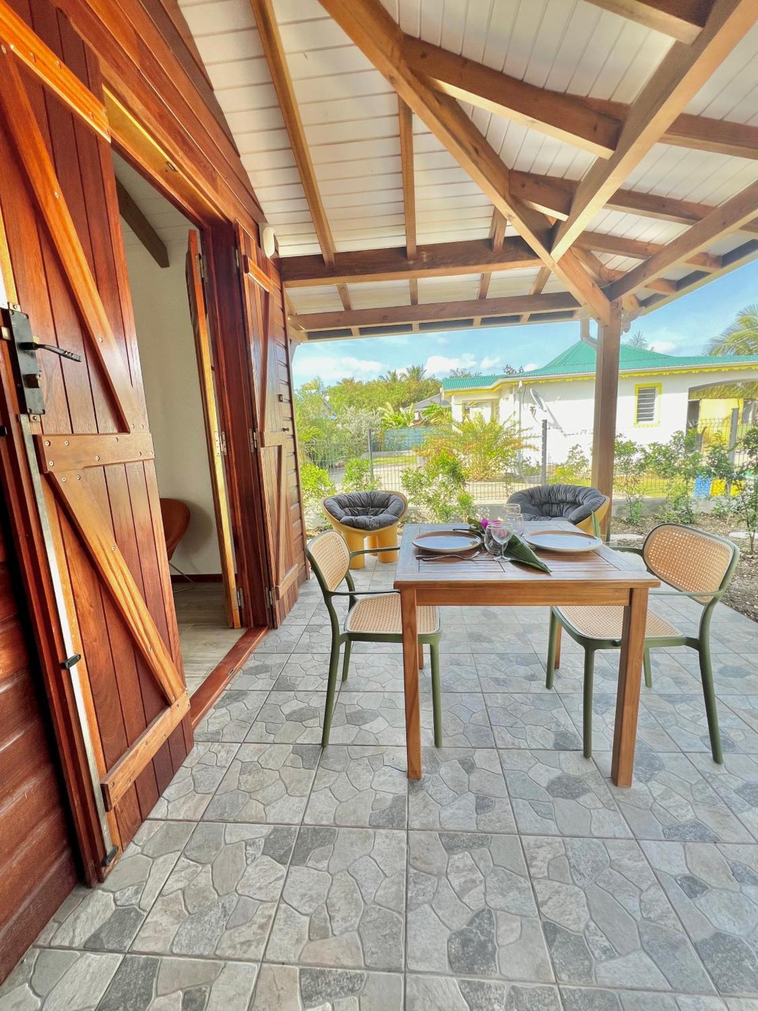 Residence Antilles Bernanoune Льо Мул Екстериор снимка